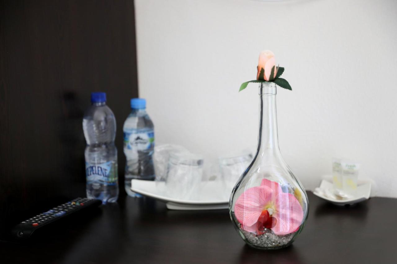 Dolce Italia Residence Radhime Bagian luar foto