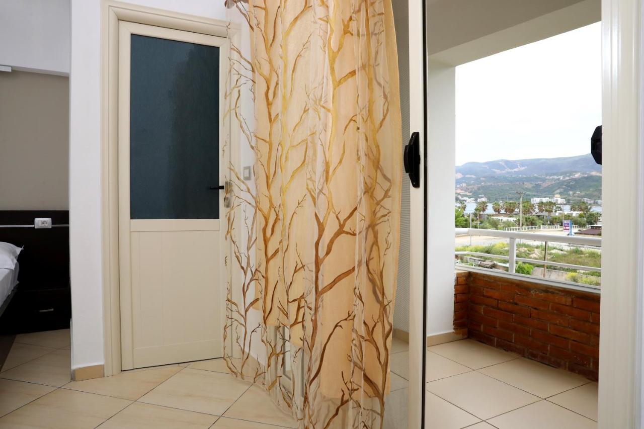 Dolce Italia Residence Radhime Bagian luar foto