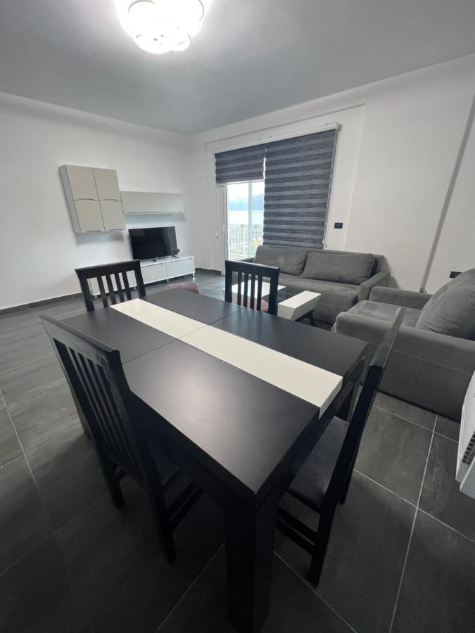Dolce Italia Residence Radhime Bagian luar foto