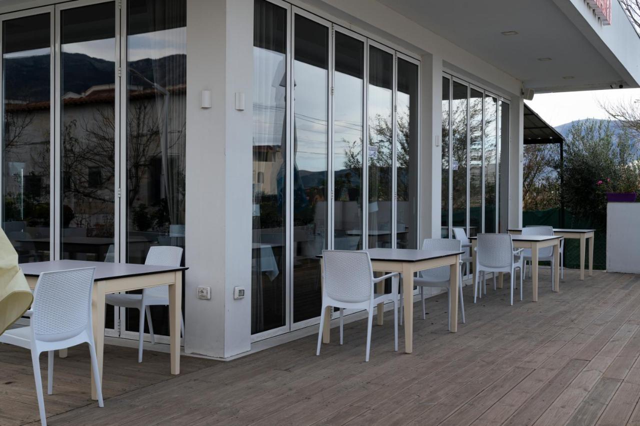 Dolce Italia Residence Radhime Bagian luar foto