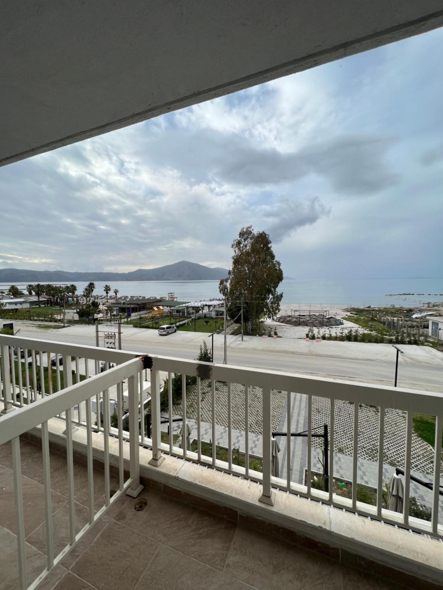 Dolce Italia Residence Radhime Bagian luar foto