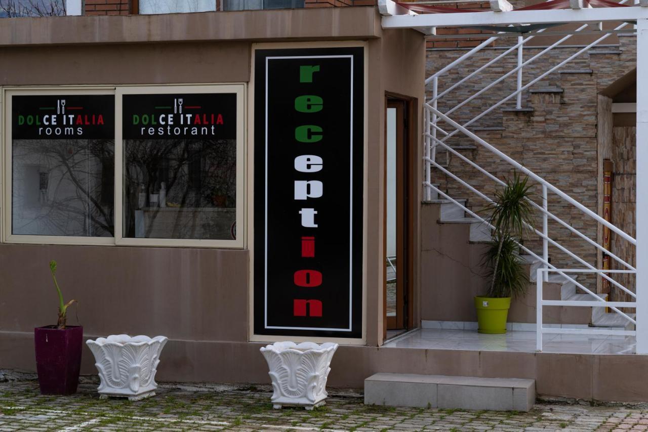 Dolce Italia Residence Radhime Bagian luar foto