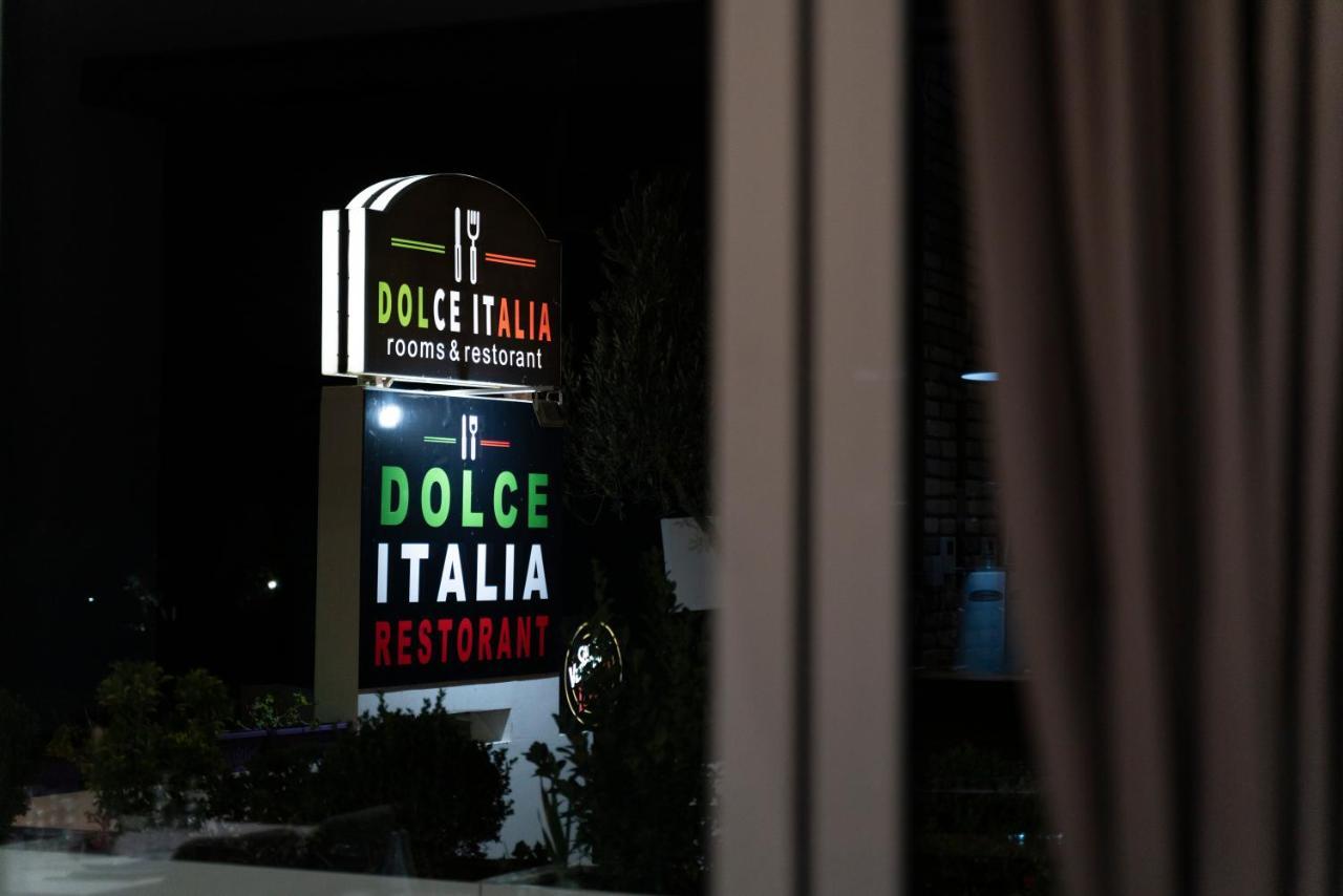Dolce Italia Residence Radhime Bagian luar foto