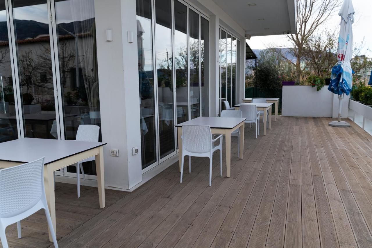 Dolce Italia Residence Radhime Bagian luar foto